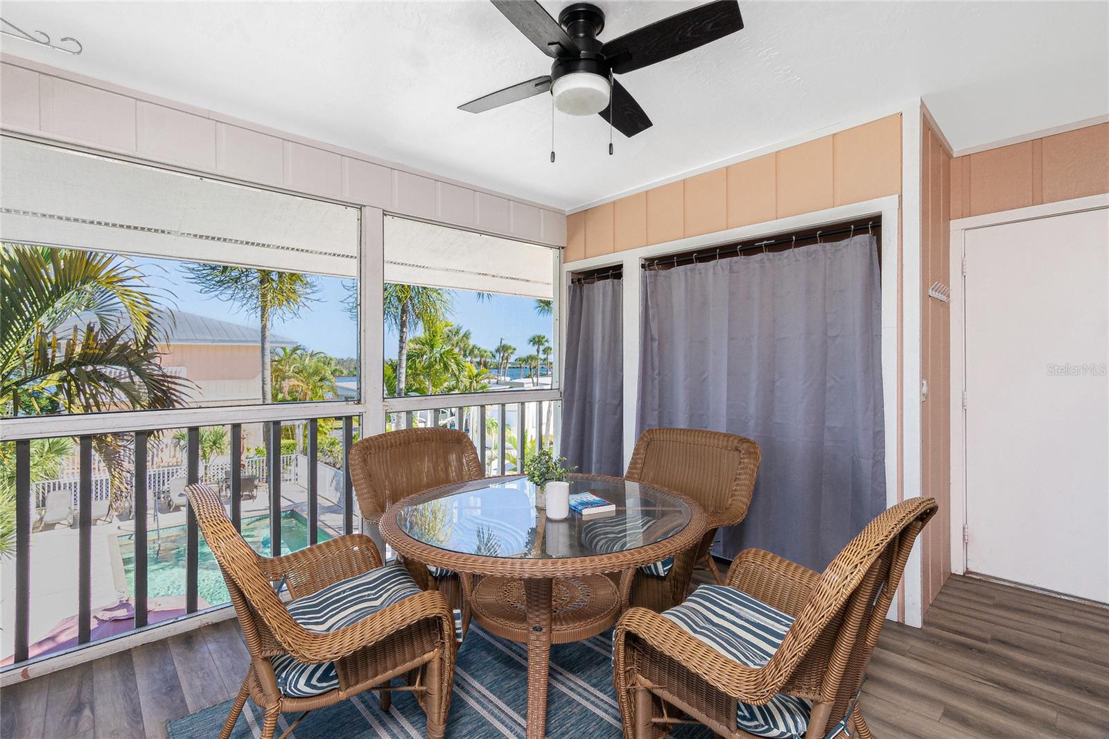 Image 18 of 44 For 2375 Beach Road 2b