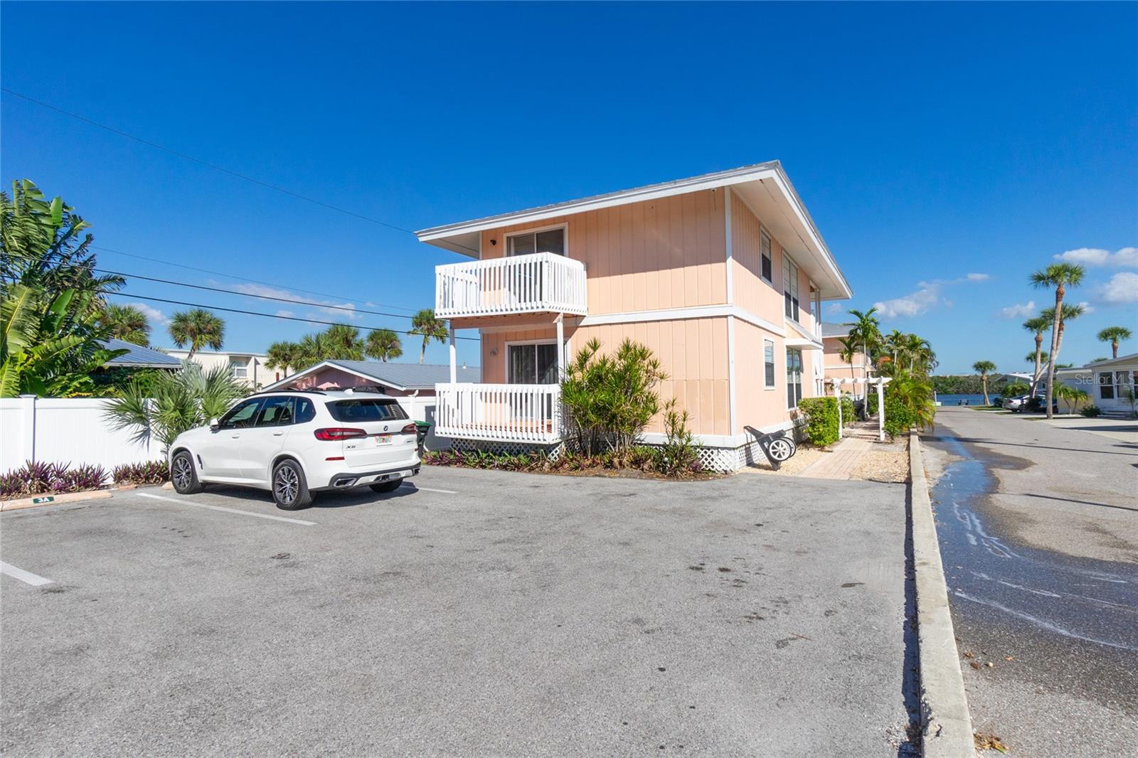 Image 41 of 44 For 2375 Beach Road 2b