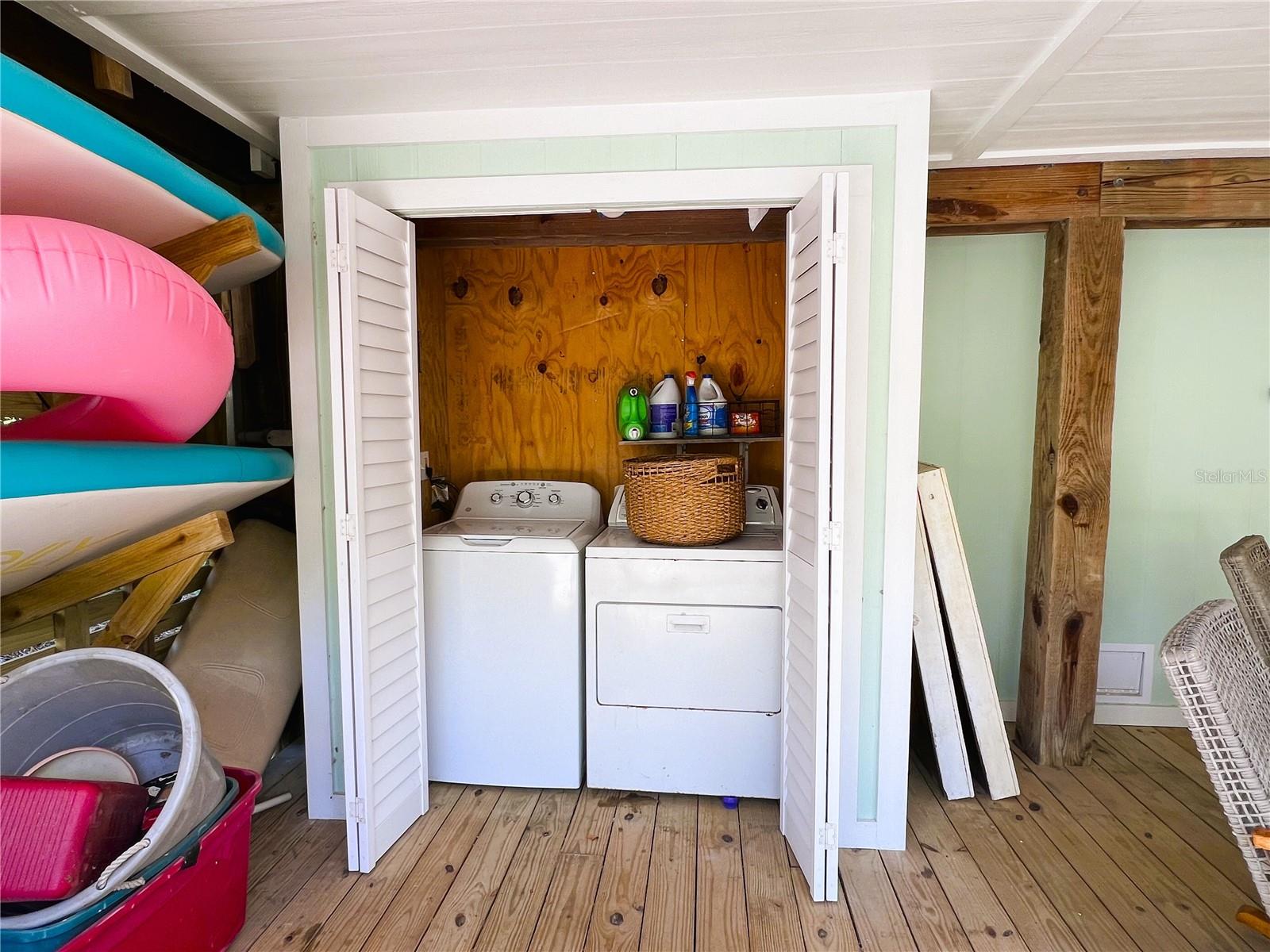 Image 18 of 63 For 8662 Grand Avenue