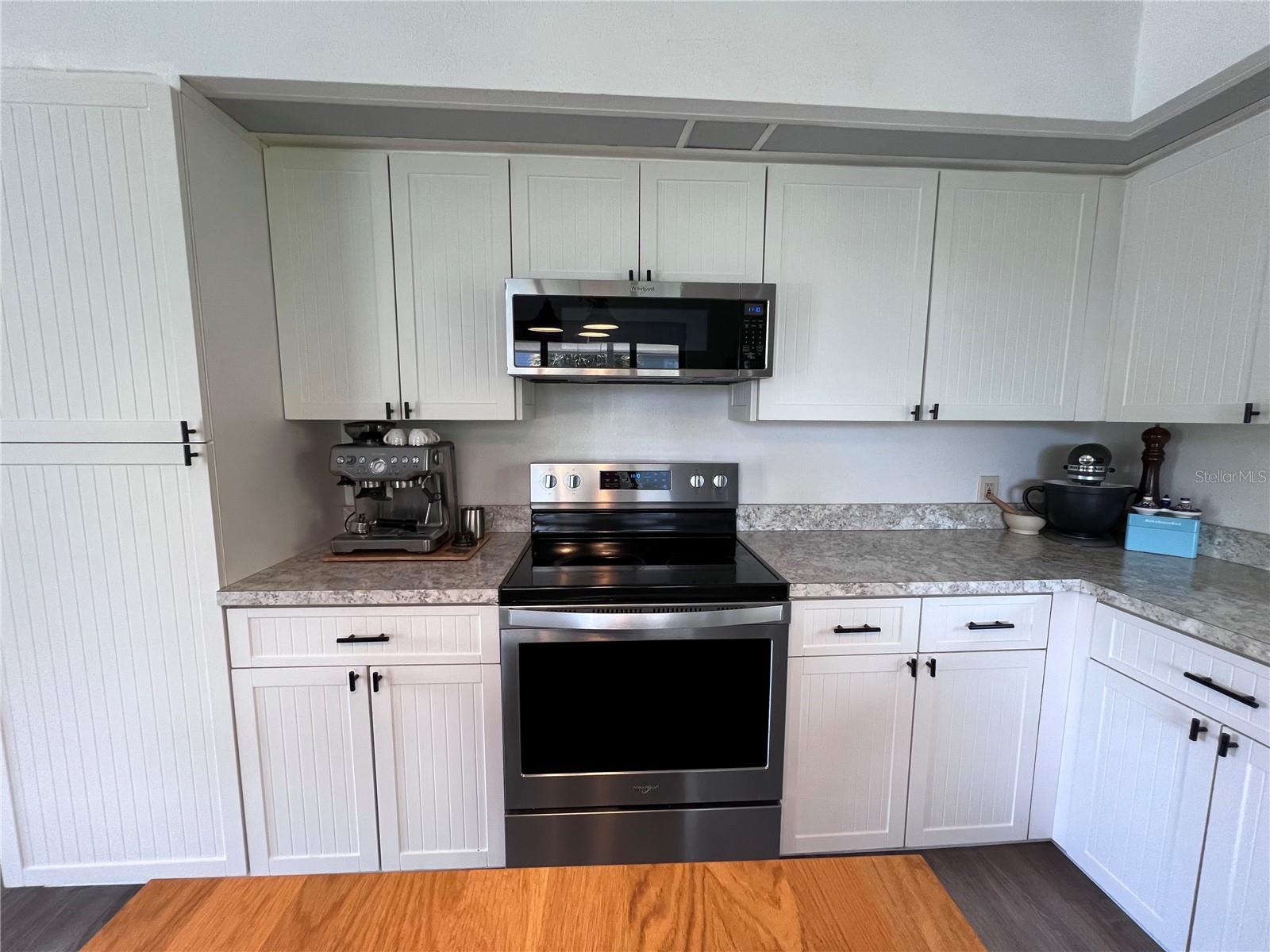 Image 32 of 63 For 8662 Grand Avenue