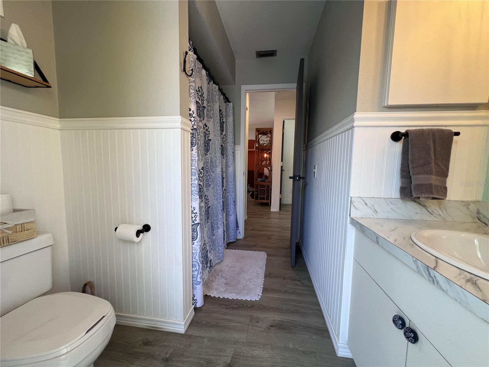 Image 40 of 63 For 8662 Grand Avenue