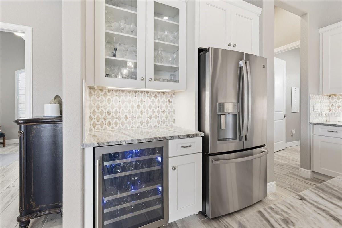 Image 12 of 76 For 9214 Melody Circle