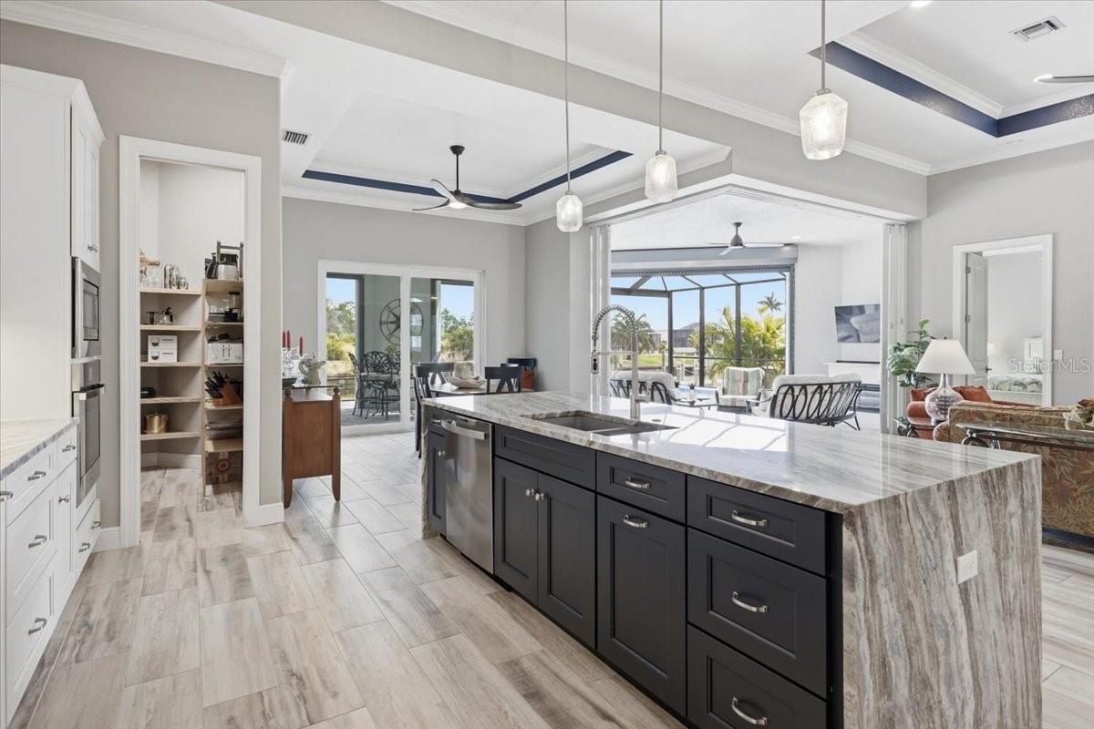 Image 14 of 76 For 9214 Melody Circle