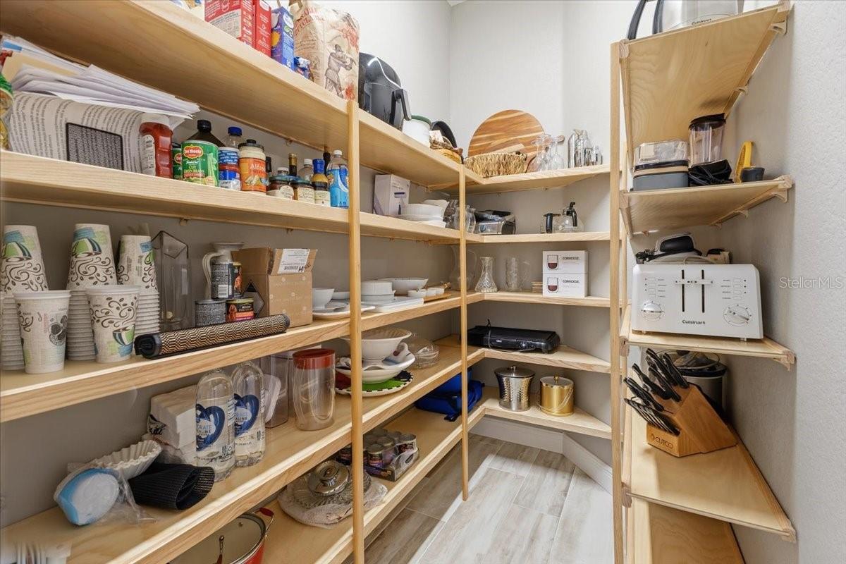 Image 15 of 76 For 9214 Melody Circle