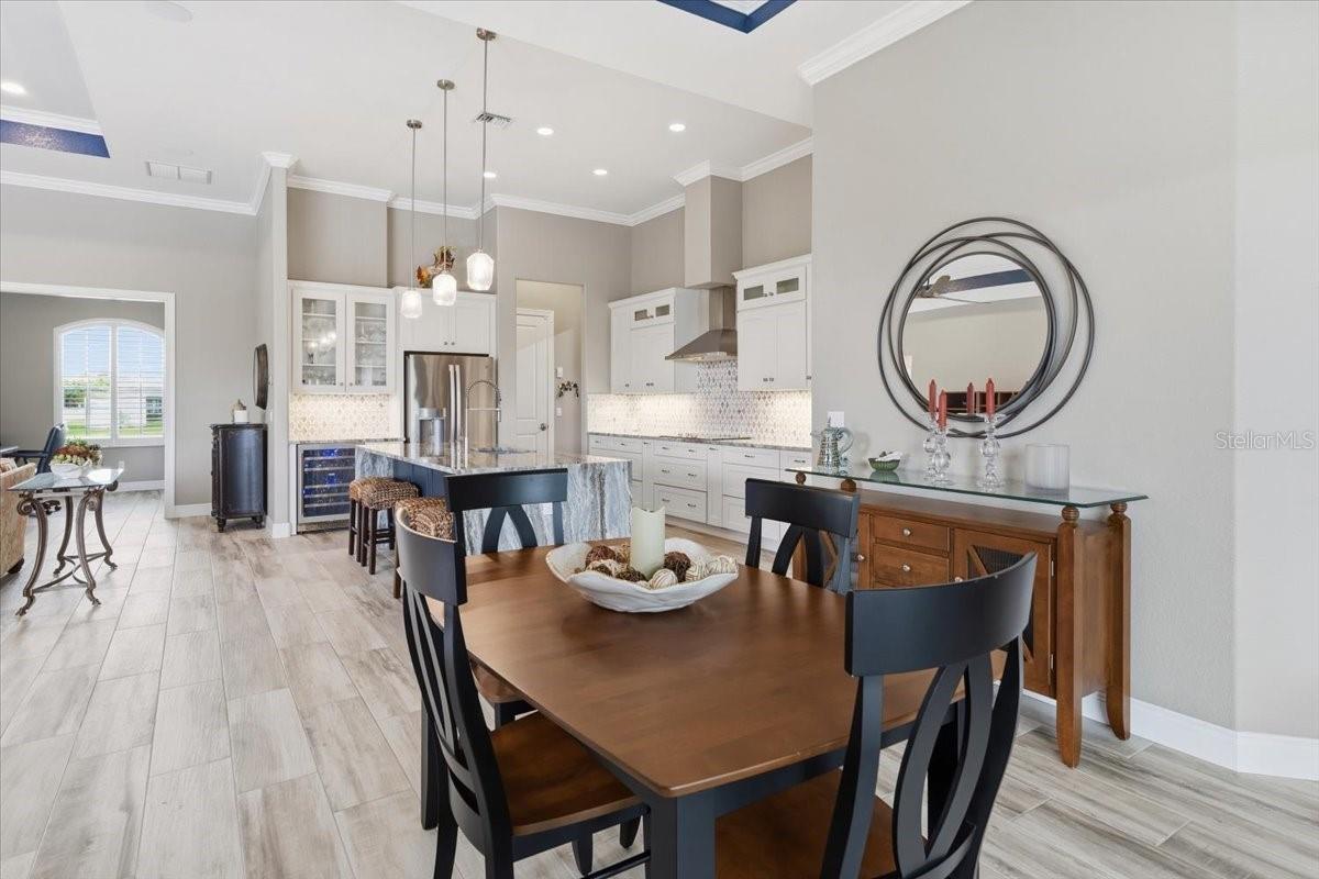 Image 17 of 76 For 9214 Melody Circle