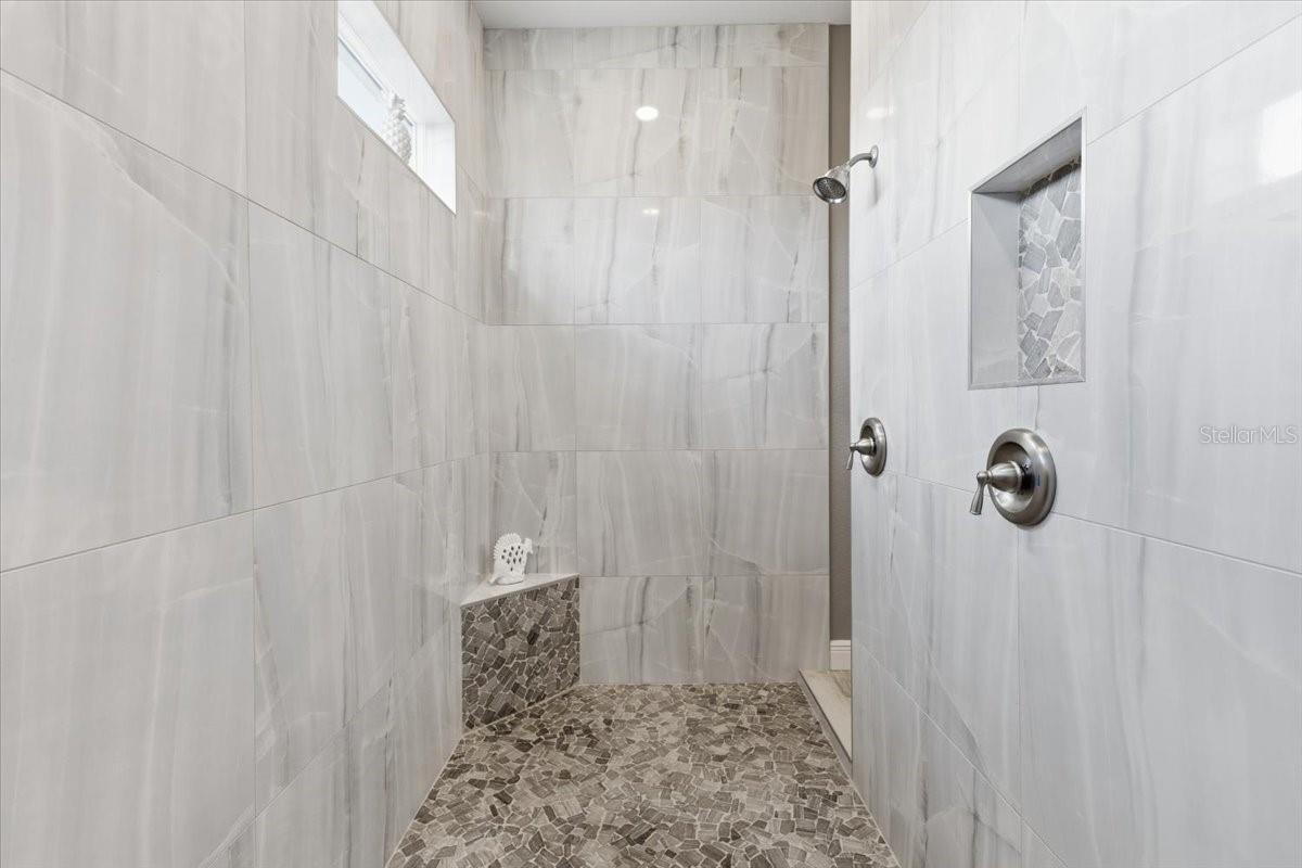 Image 38 of 76 For 9214 Melody Circle