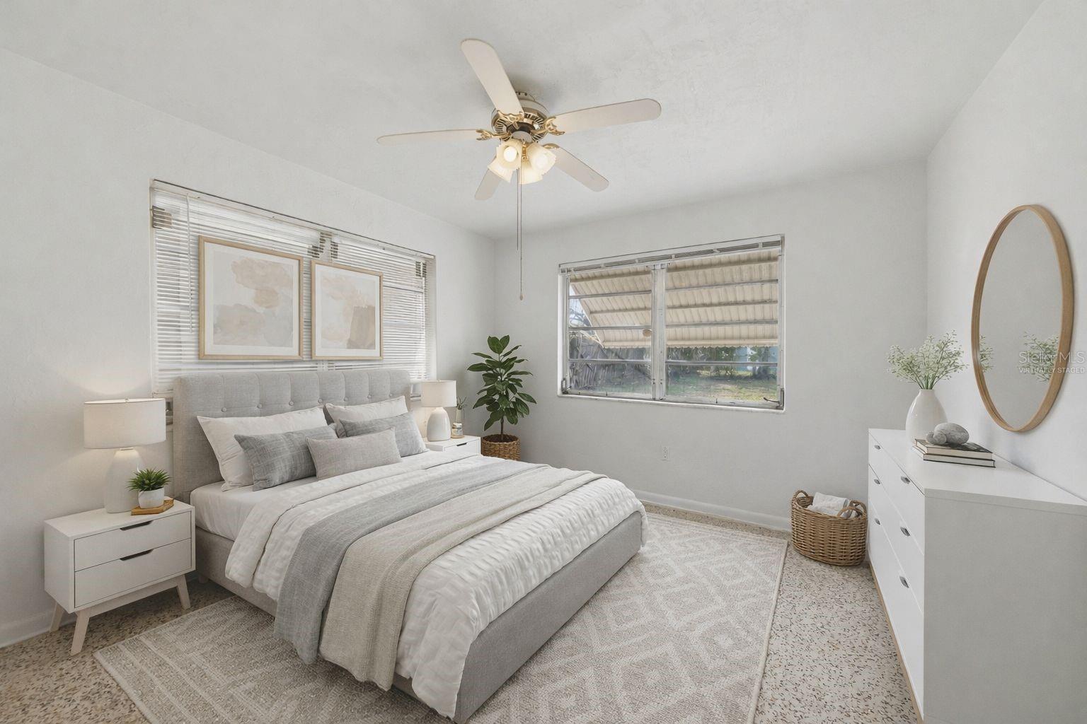 Image 21 of 41 For 21035 Glendale Avenue