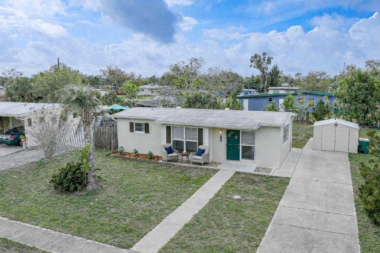 Image 34 of 41 For 21035 Glendale Avenue