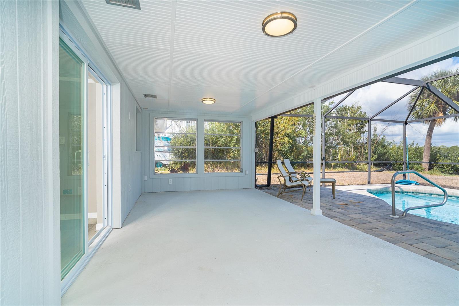 Image 30 of 62 For 130 Crestview Drive