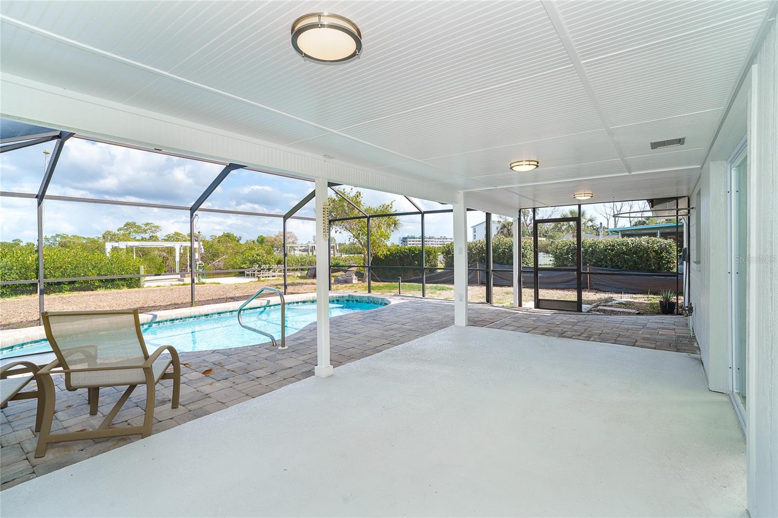 Image 31 of 62 For 130 Crestview Drive