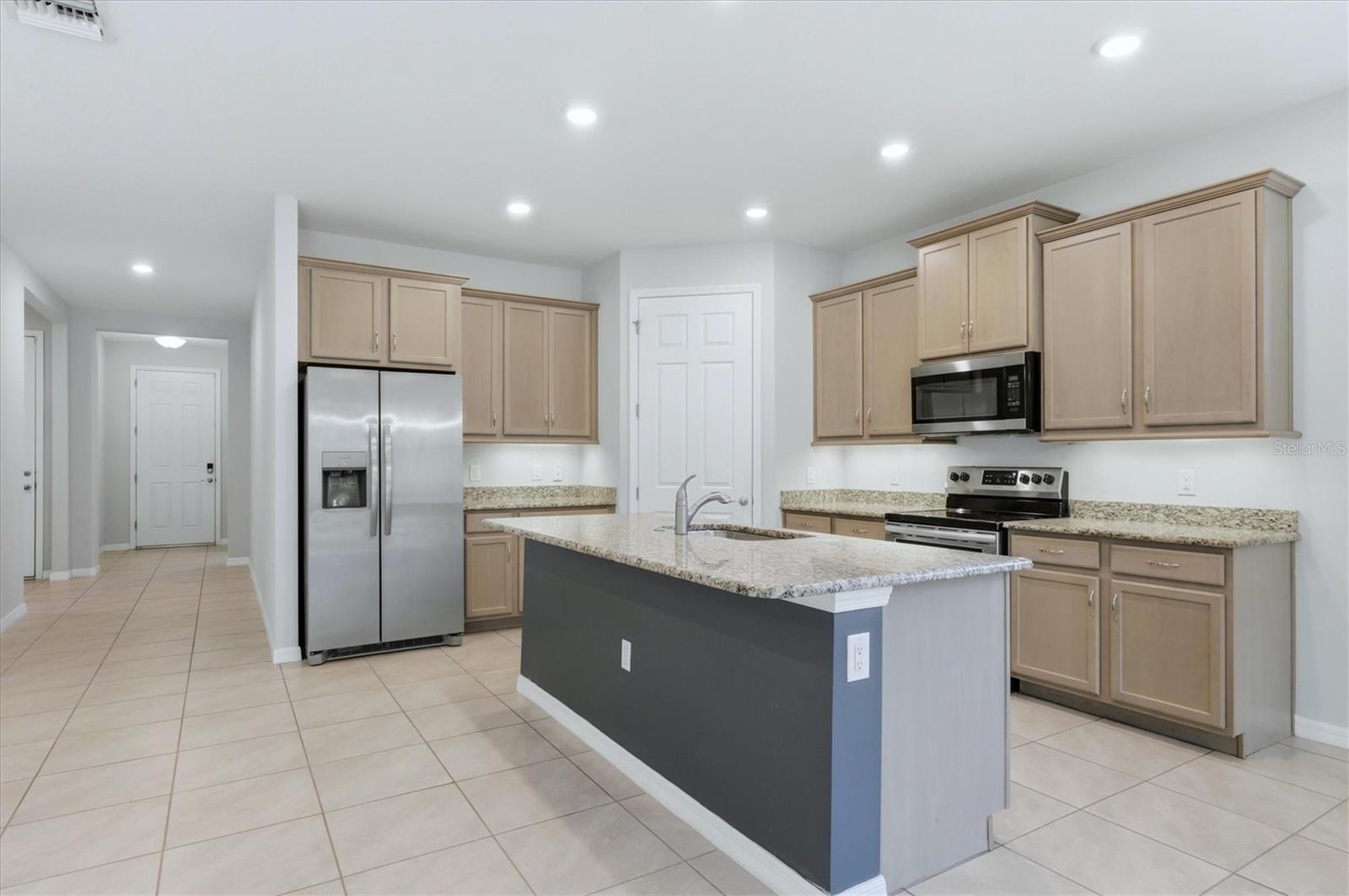 Image 11 of 57 For 12031 Lovegrass Street