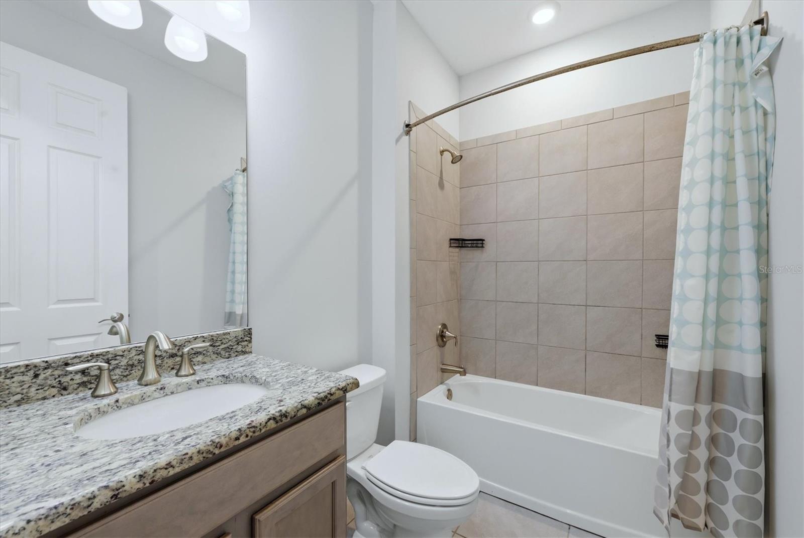 Image 25 of 57 For 12031 Lovegrass Street