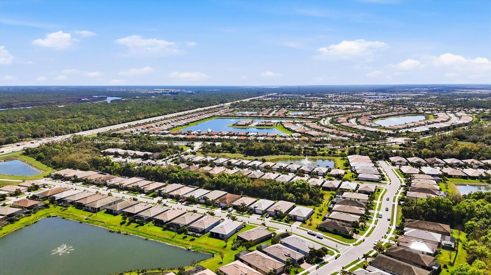 Image 42 of 57 For 12031 Lovegrass Street