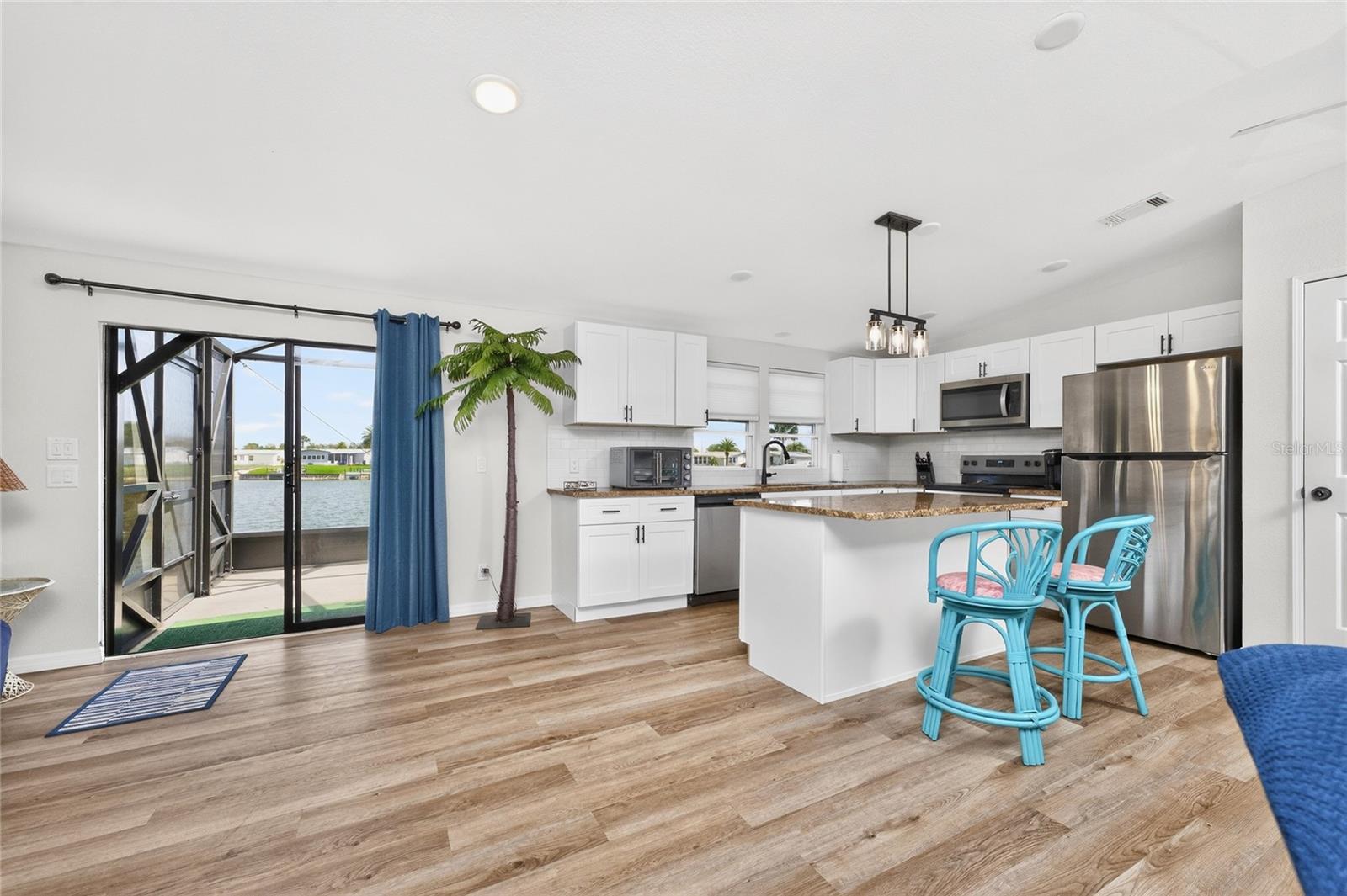 Image 19 of 56 For 6115 Shearwater Drive