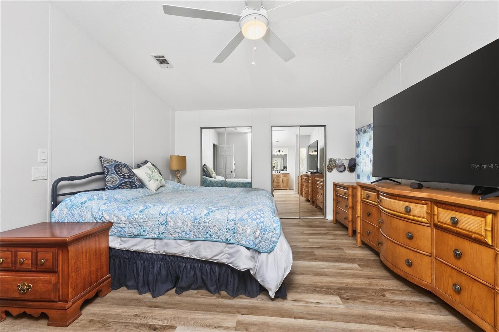 Image 24 of 56 For 6115 Shearwater Drive