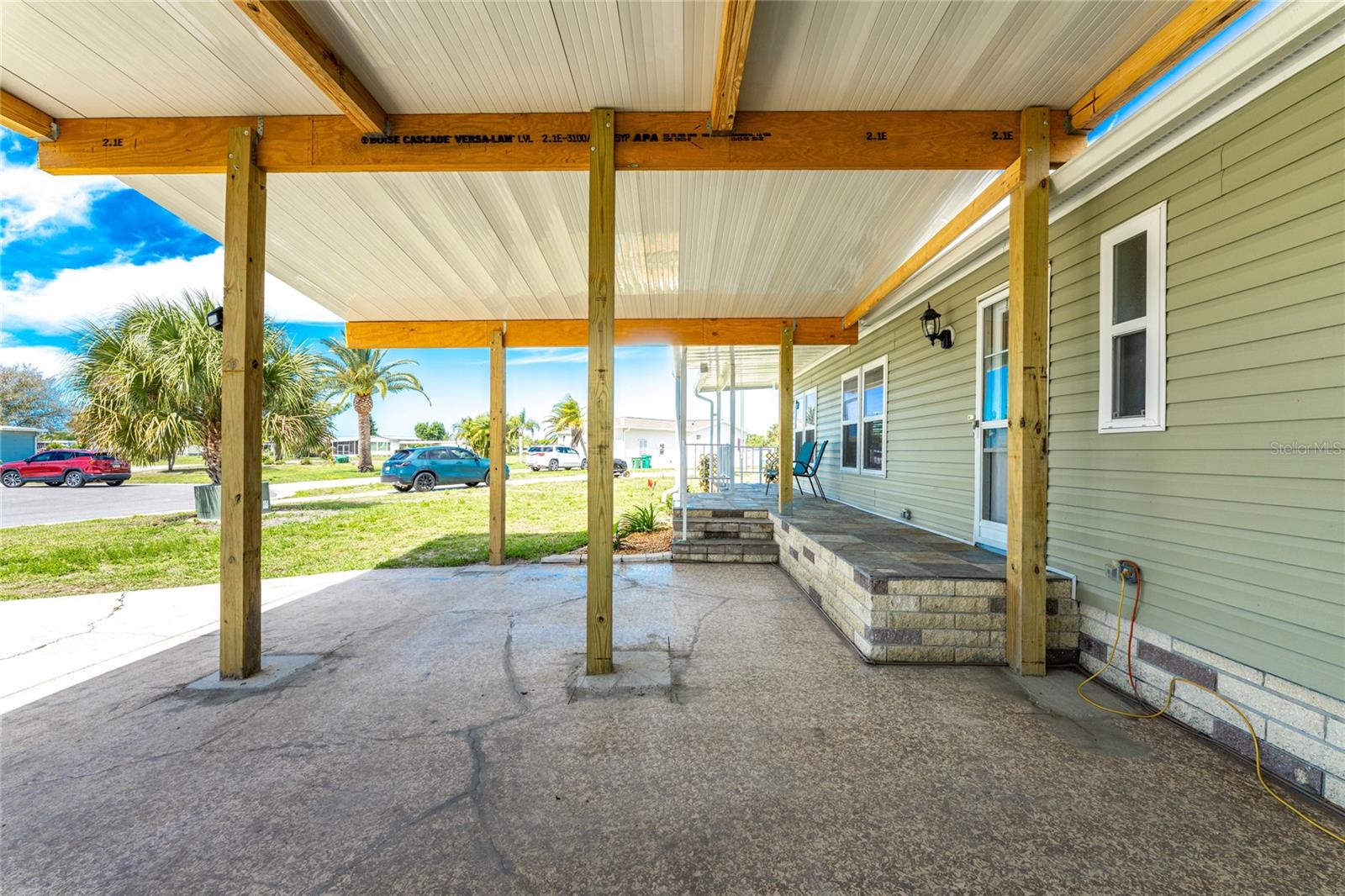 Image 4 of 56 For 6115 Shearwater Drive