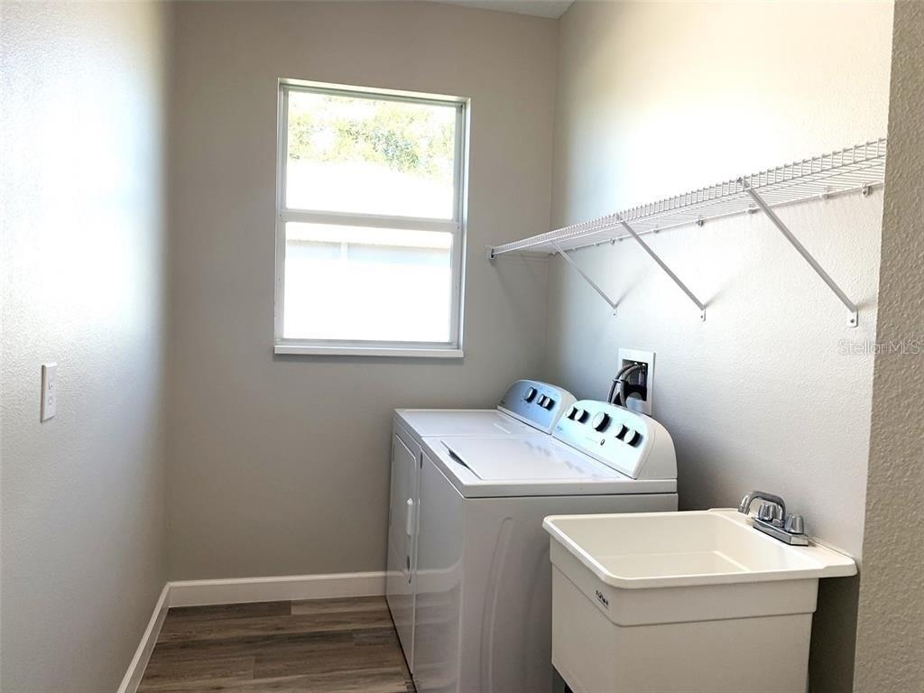 Image 10 of 24 For 7194 Pinedale Drive