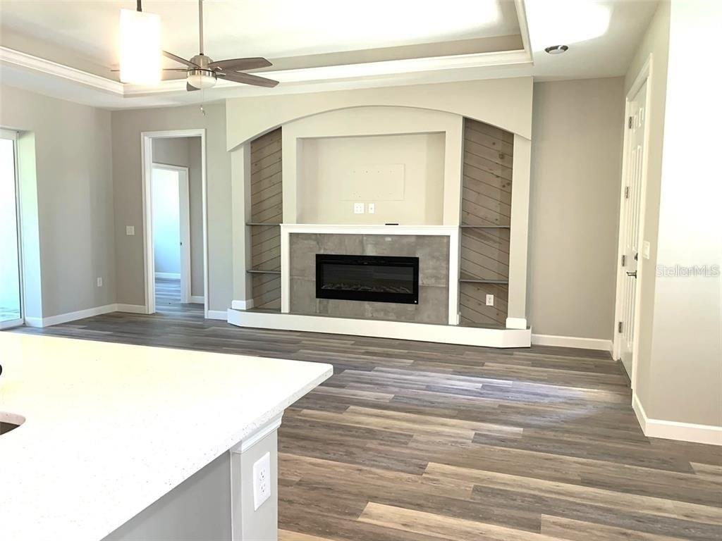 Image 17 of 24 For 7194 Pinedale Drive