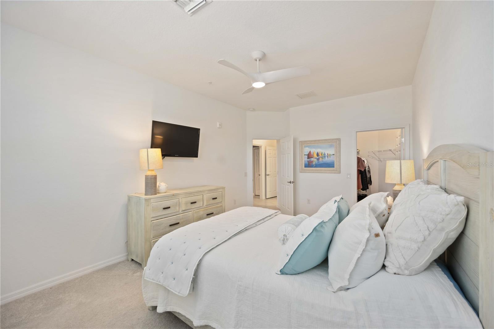 Image 20 of 66 For 10817 Tarflower Drive 201