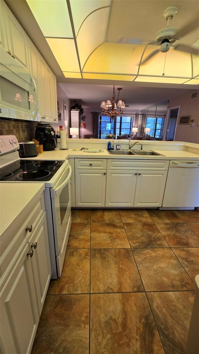 Image 2 of 22 For 6800 Placida Road 188