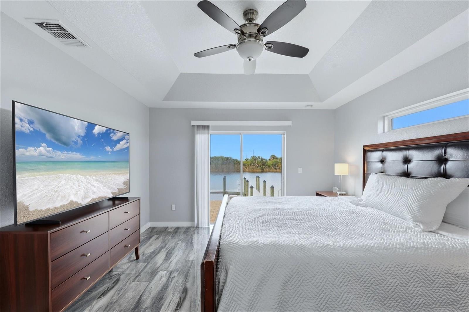 Image 13 of 41 For 13525 Greencastle Avenue