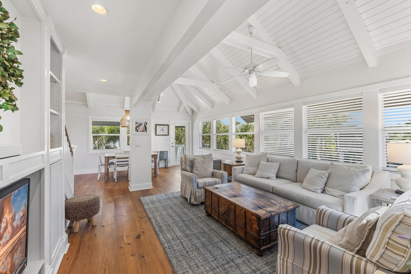 Image 5 of 48 For 5000 Gasparilla Road 19