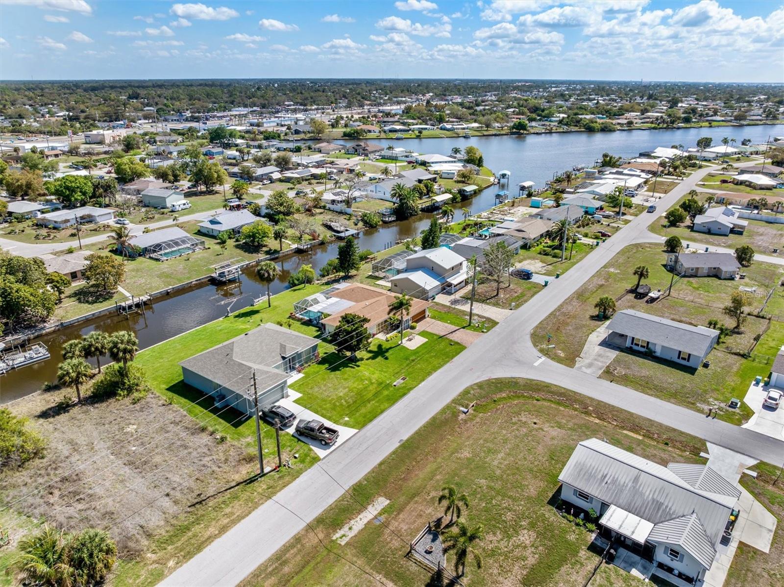 Image 5 of 52 For 2220 Broad Ranch Drive