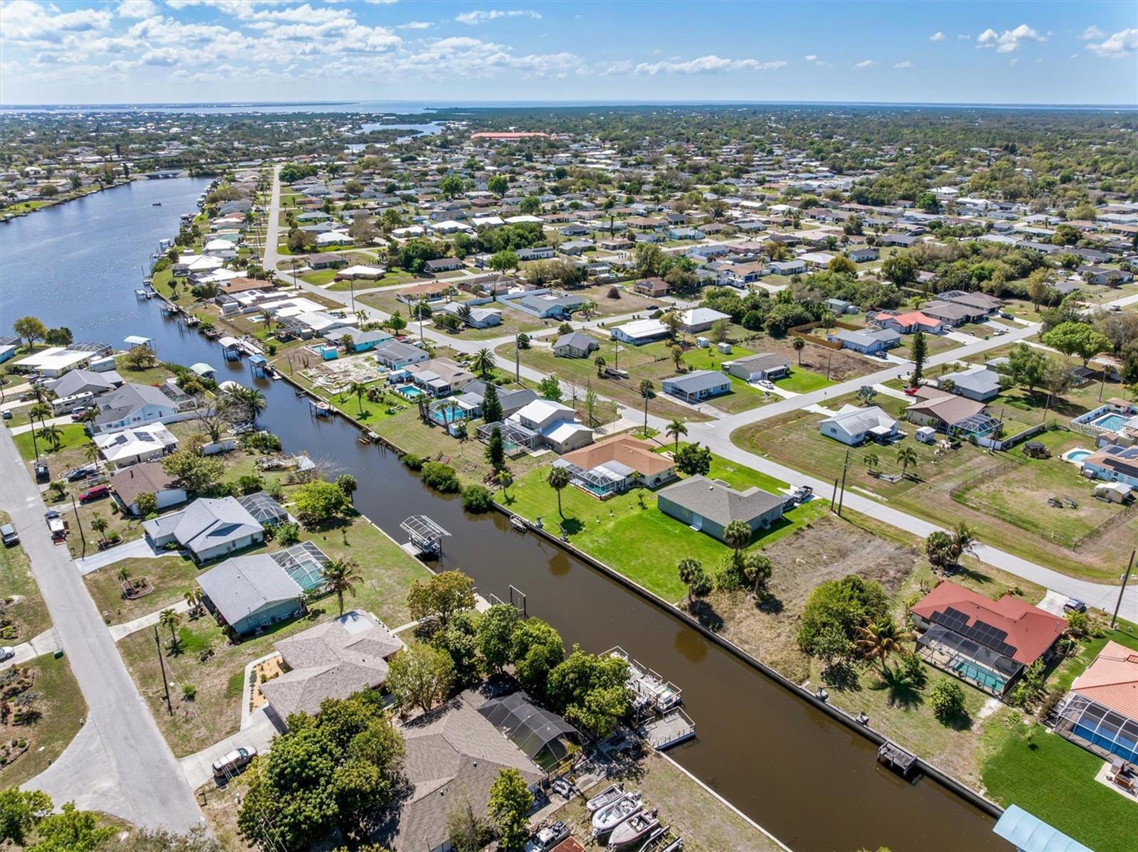 Image 7 of 52 For 2220 Broad Ranch Drive