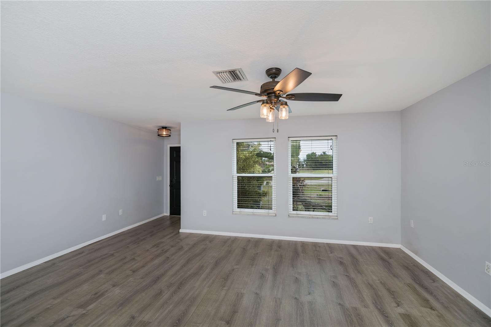 Image 16 of 55 For 9601 Gulfstream Boulevard