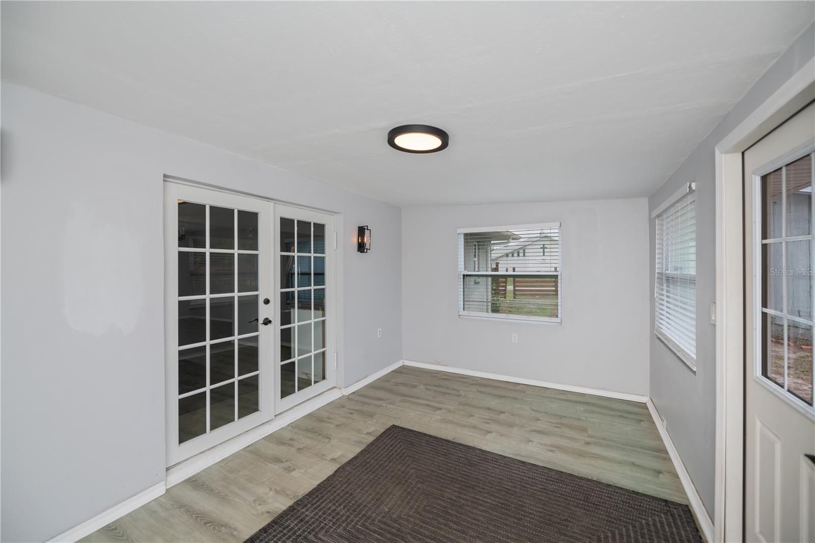 Image 22 of 55 For 9601 Gulfstream Boulevard