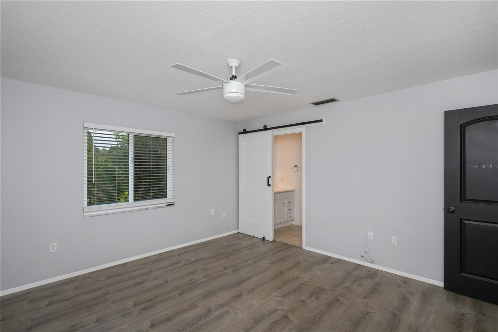 Image 26 of 55 For 9601 Gulfstream Boulevard