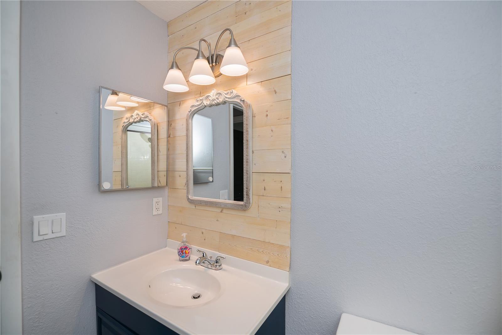 Image 38 of 55 For 9601 Gulfstream Boulevard