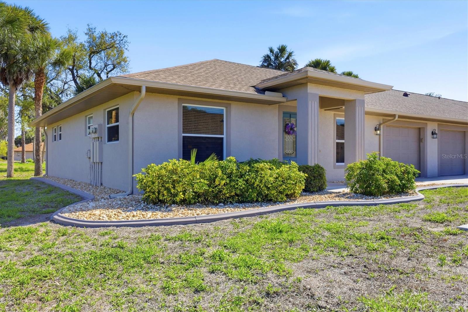 Image 2 of 38 For 347 Boundary Boulevard 103