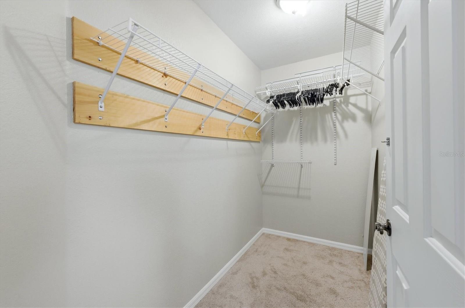 Image 20 of 38 For 347 Boundary Boulevard 103