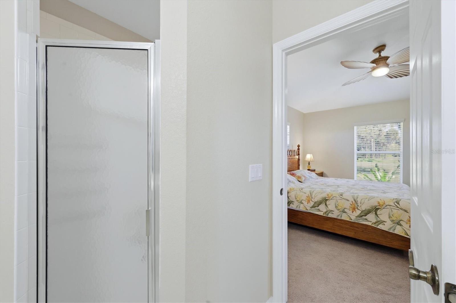 Image 23 of 38 For 347 Boundary Boulevard 103