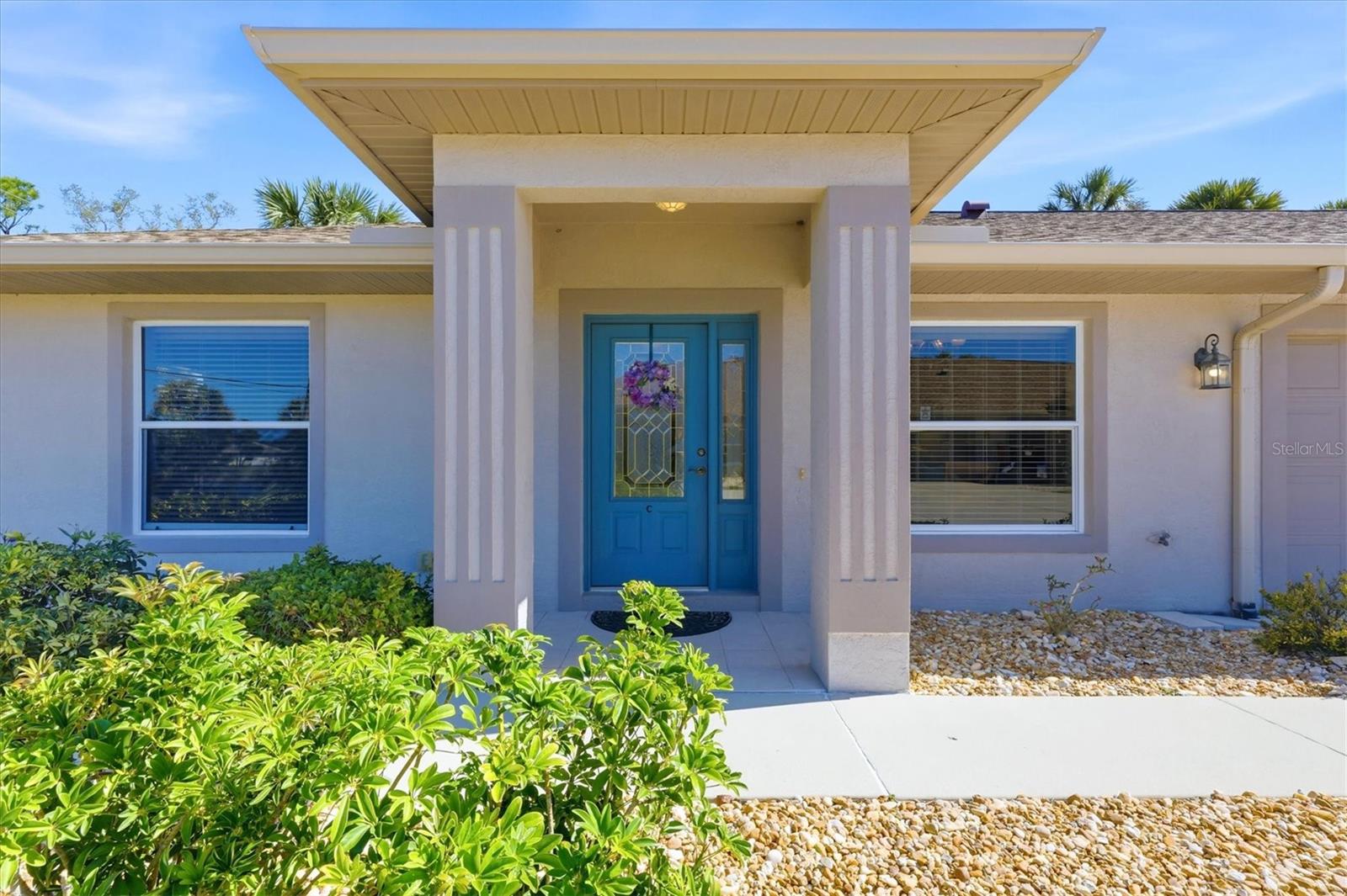 Image 6 of 38 For 347 Boundary Boulevard 103