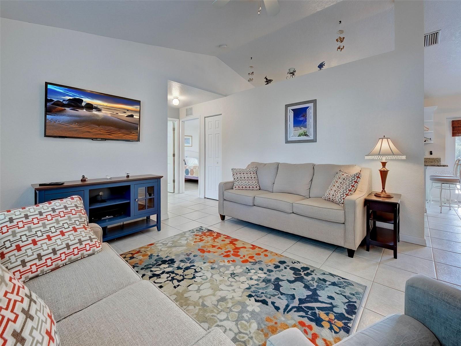 Image 12 of 36 For 6184 Catalan Street