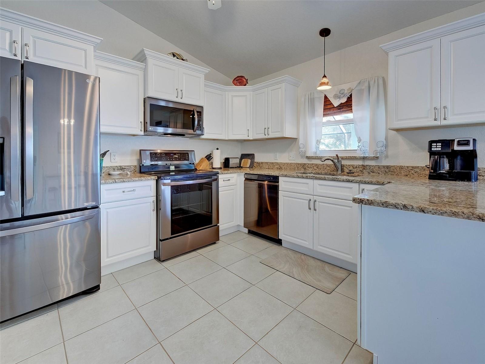 Image 18 of 36 For 6184 Catalan Street