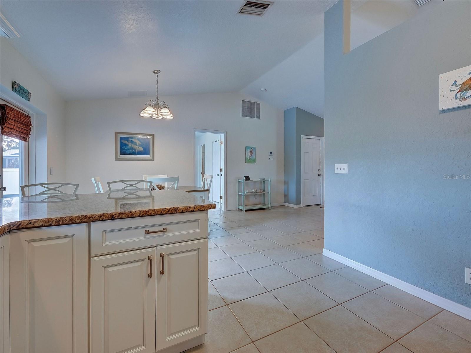 Image 21 of 36 For 6184 Catalan Street