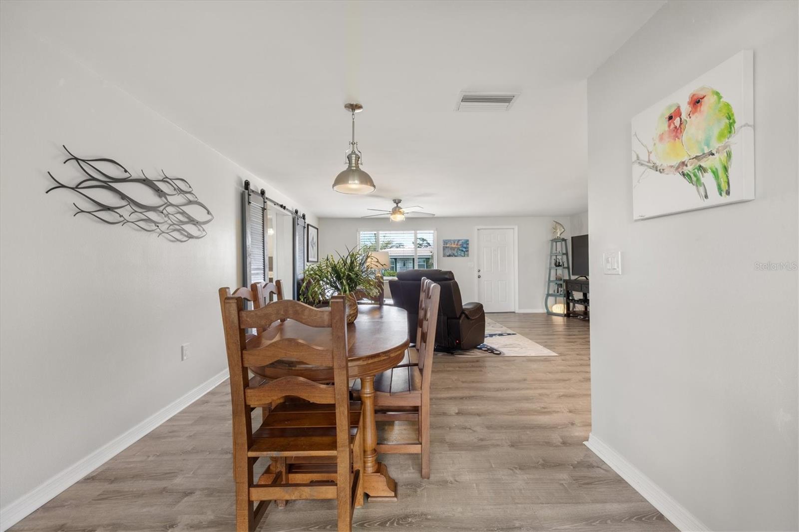 Image 12 of 56 For 35 Oakwood Drive N 35