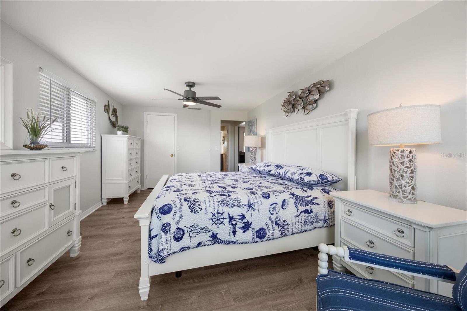 Image 20 of 56 For 35 Oakwood Drive N 35