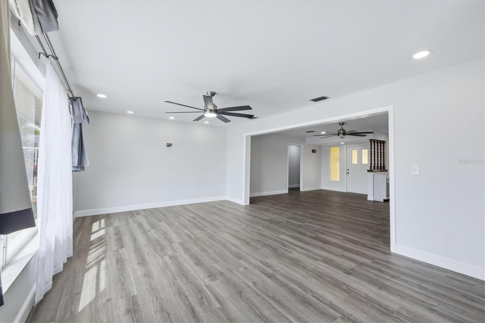 Image 17 of 45 For 58 Windsor Drive