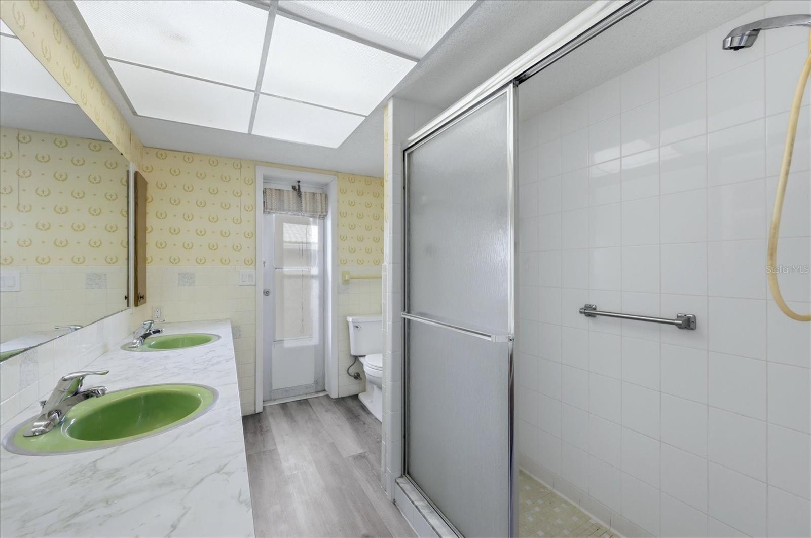 Image 26 of 45 For 58 Windsor Drive