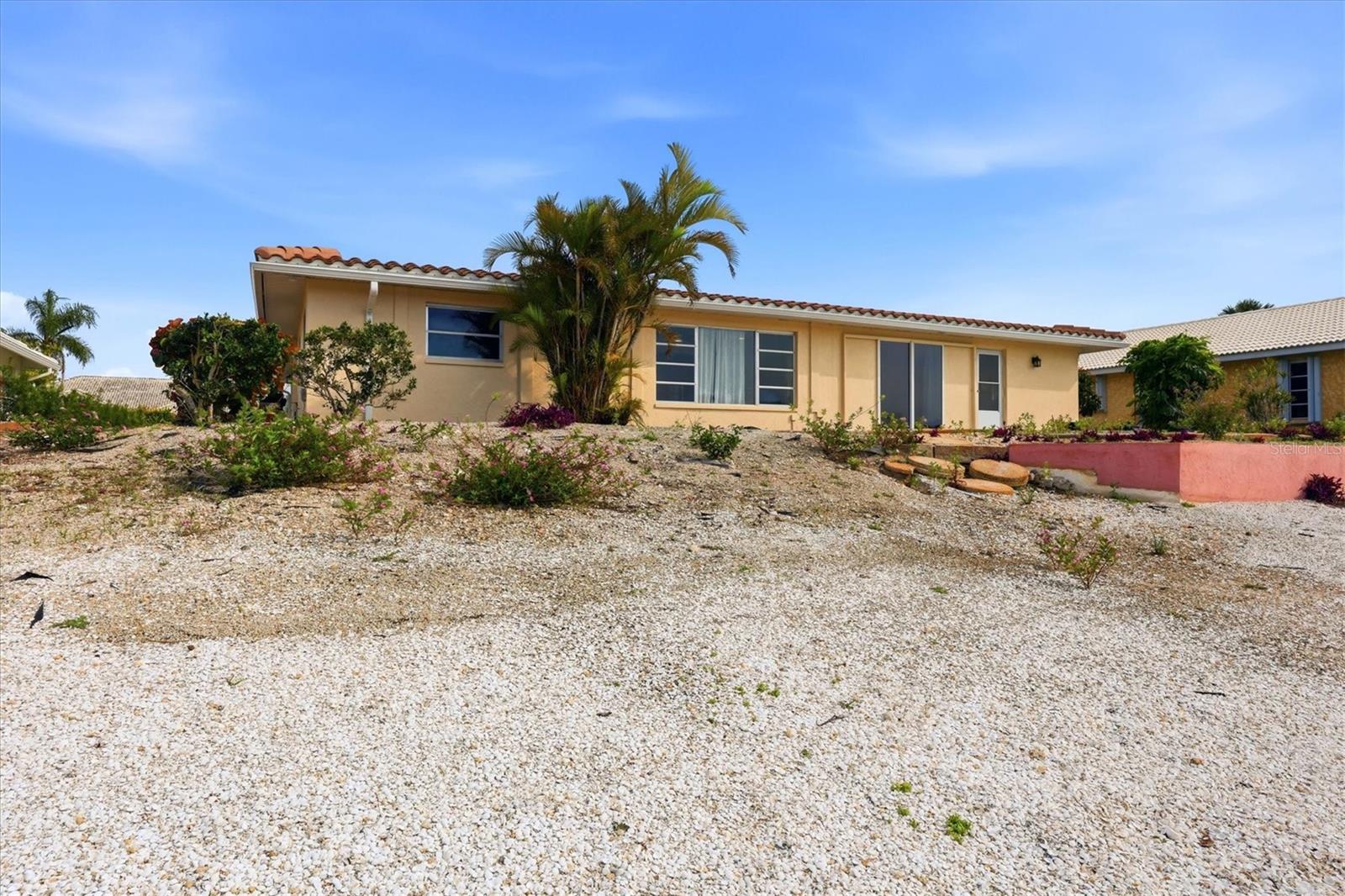 Image 34 of 45 For 58 Windsor Drive