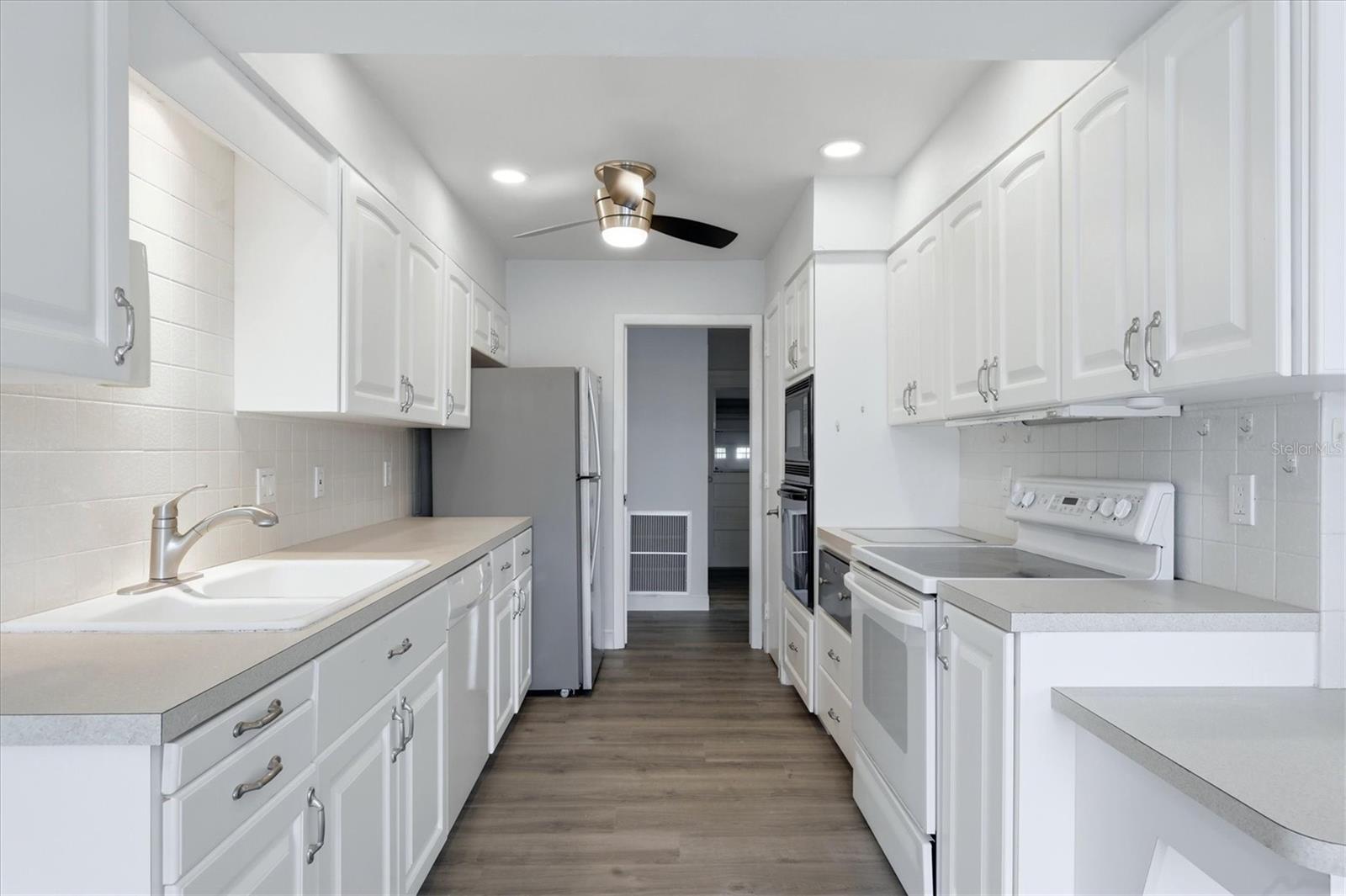 Image 9 of 45 For 58 Windsor Drive