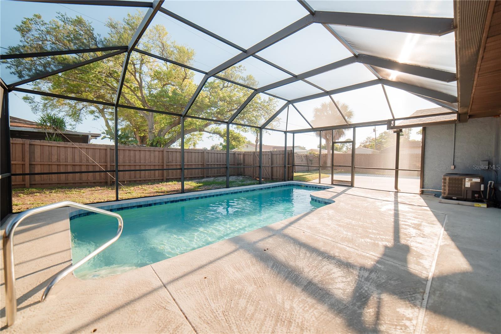 Image 29 of 37 For 35 Stanford Road