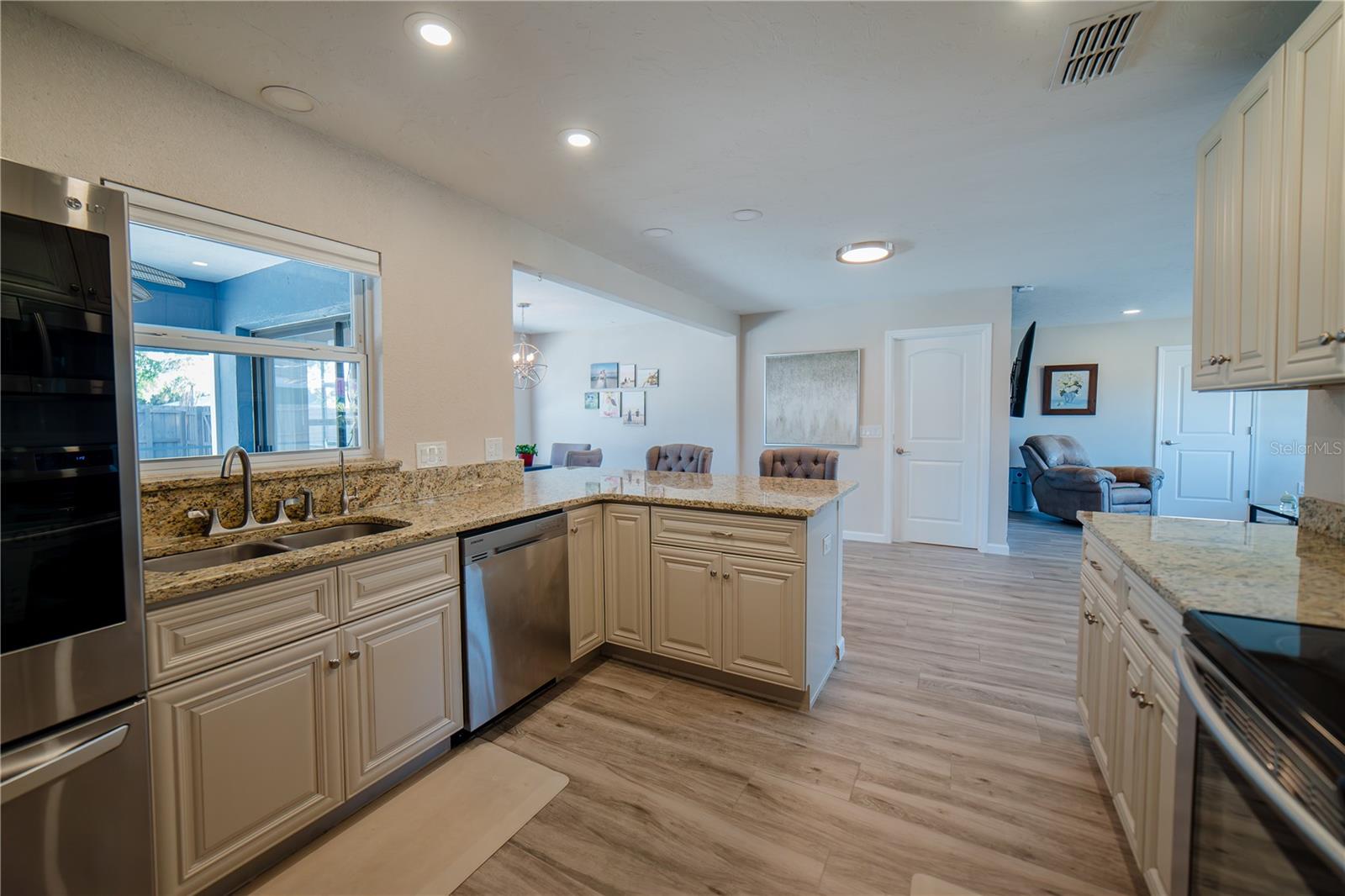 Image 7 of 37 For 35 Stanford Road