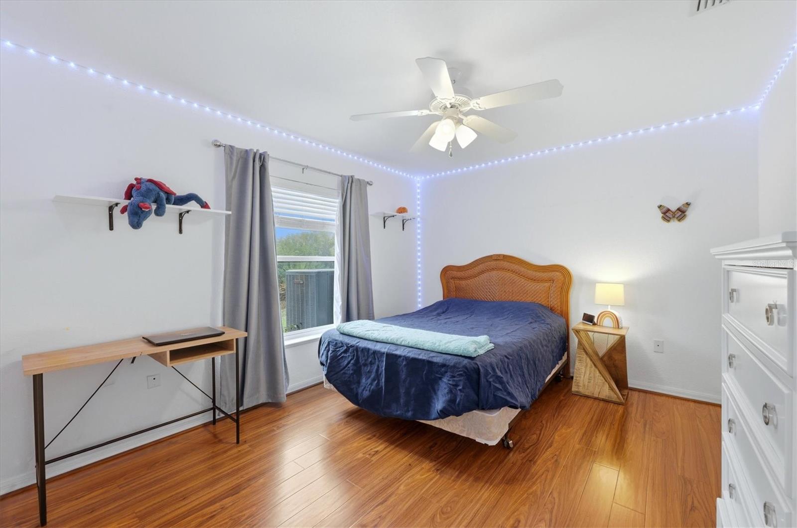 Image 30 of 50 For 300 Baytree Drive