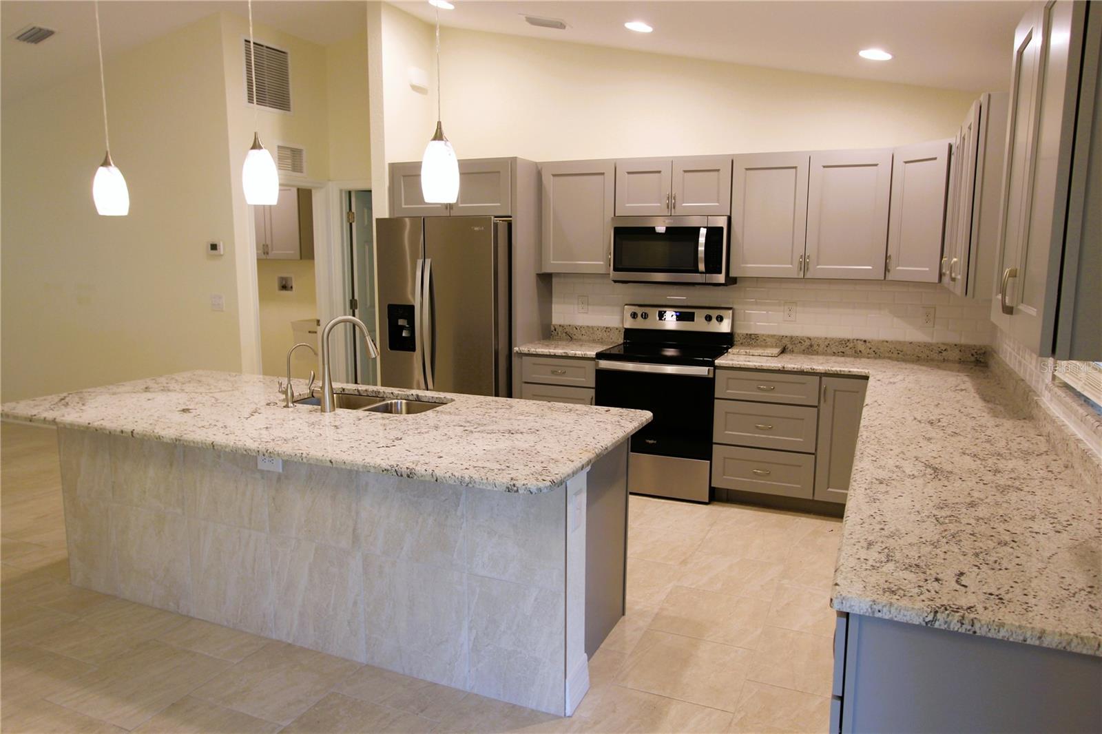 Image 4 of 13 For 5850 Gagstatter Road