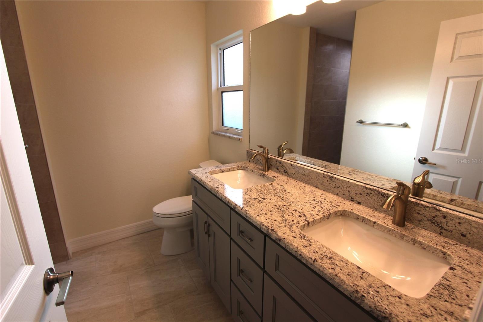 Image 6 of 13 For 5850 Gagstatter Road